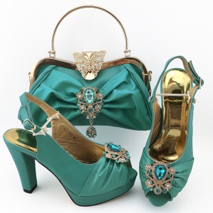 Ensemble de Talons hauts  et  sac  pour femmes