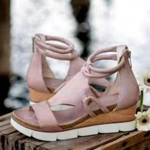Sandales pour femmes en cuir synthétique