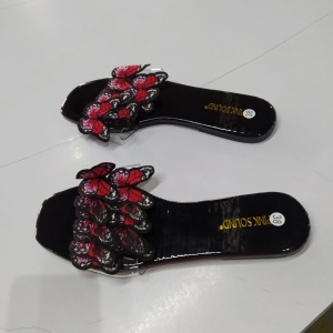 Pantoufles pour femmes à motif papillon