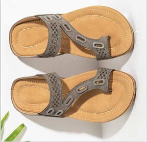 Sandales confortables en cuir synthétique