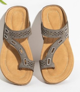 Sandales confortables en cuir synthétique