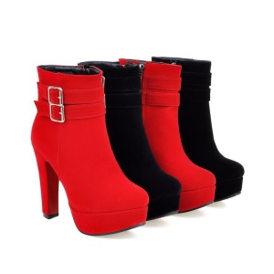Bottes à talons hauts pour femmes