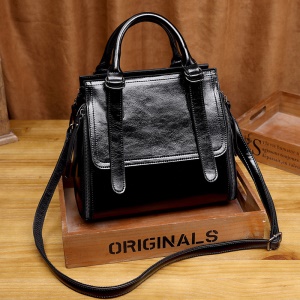 Sac à bandoulière simple pour femmes avec un effet de cire huilée