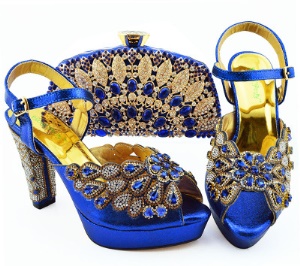 Talons hauts pour femmes ensemble de deux pièces avec talon épais