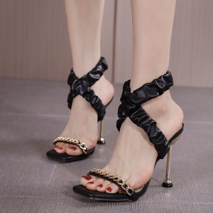 Chaussures à talons hauts en cuir plissé pour femmes