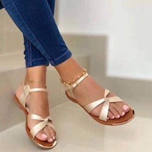 Sandales pour femmes en cuir synthétique