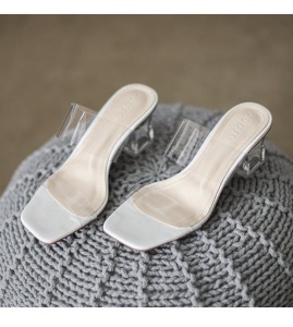 Talons hauts，transparent et epais pour femmes