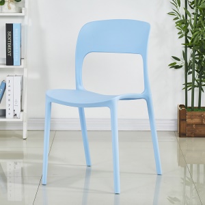 Chaise en plastique étanche et antidérapant