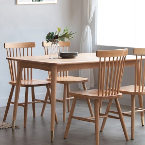 Table de salle à manger et chaises en bois de chêne