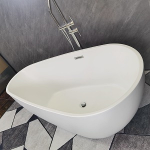 Baignoire acrylique en forme de goutte avec drainage au sol