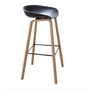 Tabouret  de bar en plastique avec pieds en bois massif