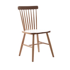 Chaise simple en bois massif