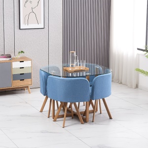 Ensemble des table et chaises à manger
