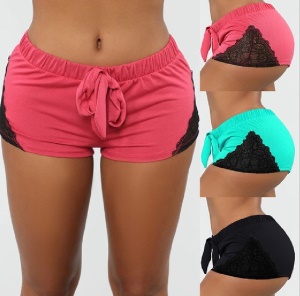 Mini shorts de sport femme en dentelle et coton filature