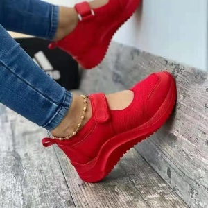 Chaussures casual pour femmes avec semelle épaisse
