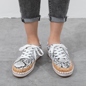 Chaussures décontractés plate avec motif en peau de serpent