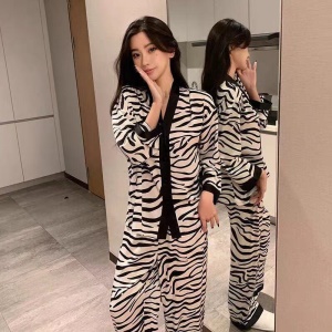 Femme pyjama en soie glacée Set de 2 pièces
