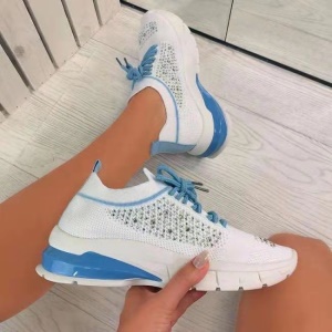 Chaussures de sport pour femmes  en microfibre