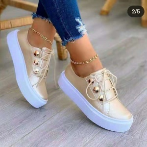 Chaussures de loisir pour femmes en cuir artificiel semelle épaisse