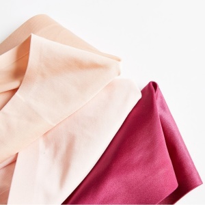 Culotte femme sans trace soie glacée simple et confortable