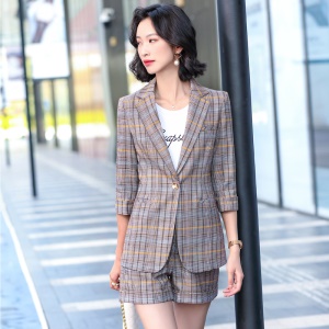 Tailleur de pantalons courtes pour femme ensemble de 2 pcs (blazer à carreaux + short)