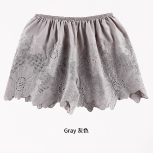 Femmes short de sécurité en coton avec broderie tournesol