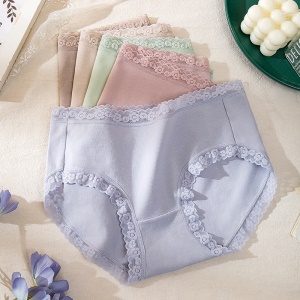 Culotte  respirante simple en dentelle