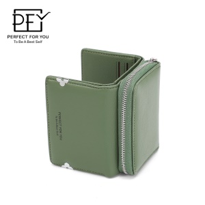 Portefeuille femme court multifonction