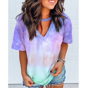 T-shirt femme col V imprimé ample
