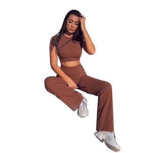 Ensemble tricot décontracté de deux pièces pour femmes