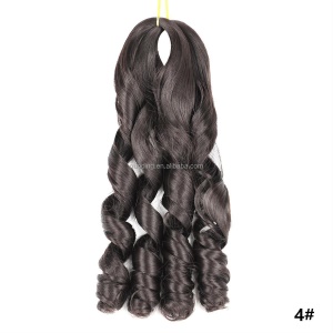 Perruque de 20 pouces aux cheveux ondulée en fibre synthétique