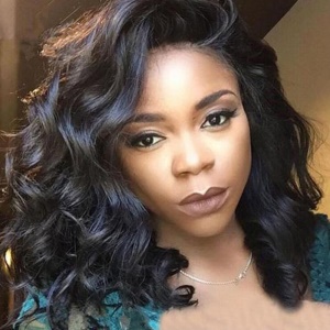 Extension de cheveux lot de 6pcs cheveux noirs et bouclés fibre de haute température