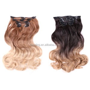 Extensions capillaires  en fibre synthétique haute température 18 pouces 12 clips