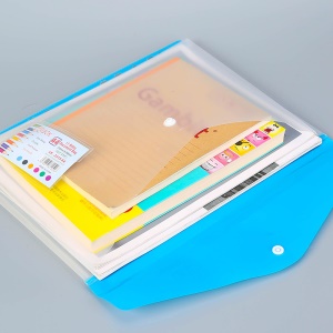 Pochette à documents A4 en plastique transparent