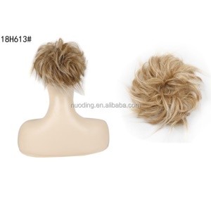 Perruque chignon en fibre synthétique pelucheux