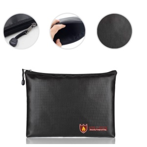 Pochette étanche avec fermeture éclaire en silicone liquide