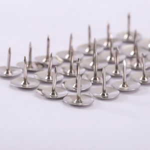 Punaise à tête plate en métal lot de 80pcs/boîte