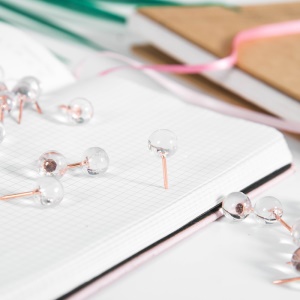 Punaise à tête de balle ronde transparente 100 pièces par boîte