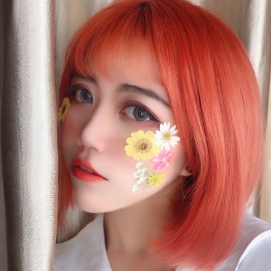 Perruque synthétique cosplay aux cheveux courts