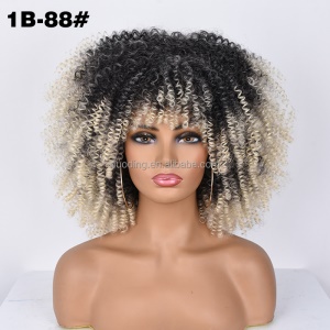 Perruque à fibre synthétique aux cheveux bouclés sans dentelle 10 pouces