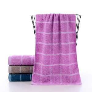 Serviette de toilette lot de 5pcs en polyester et coton à carreaux doux