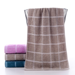 Serviette de toilette lot de 5pcs en polyester et coton à carreaux doux