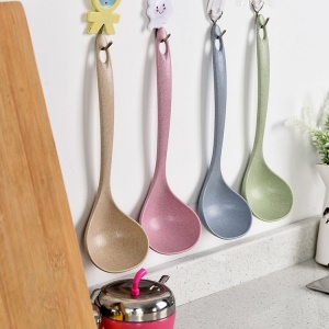 Cuillère en paille de blé avec long manche