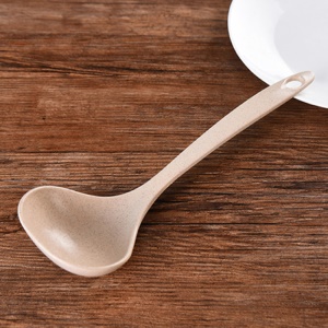 Cuillère en paille de blé avec long manche