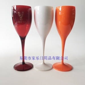 Verres à champagne en plastique  de 175ML