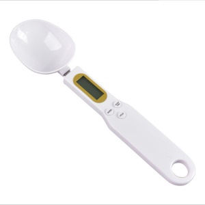 Cuillère  à peser électronique pour dosage d'ingredients alimentaires