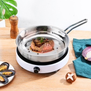 Ensemble de  casseroles en acier inoxydable avec poignée en acier
