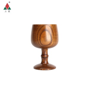 Verre à vin en bois massif