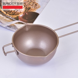 Pot à chocolat en acier au carbone avec double bec verseur Poignée longue
