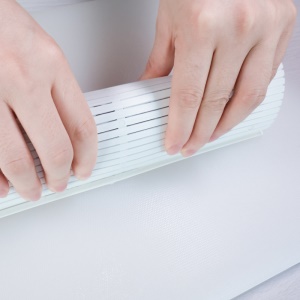 Tapis à rouler pour sushi blanc PP plastique 21.5 * 23.5cm